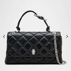 Marc Jacobs Elegant Black Quilted Handbag